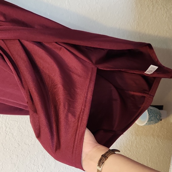 NWOT Body con mini dress - Picture 5 of 10